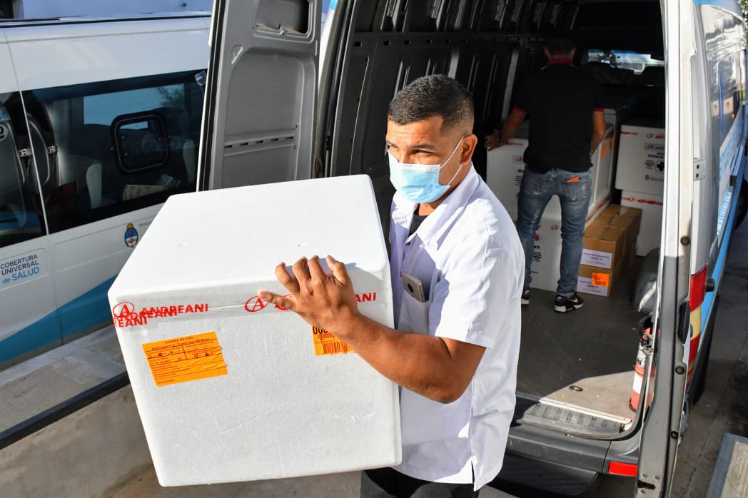 Chaco recibe el primer y segundo componente de Sputnik V fabricado en Argentina